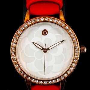 Magnicor Quartz Wristwatch with Flower Dial and Swarovski Crystal Accent 7.5inch